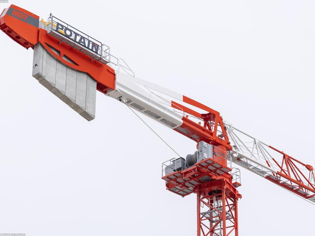 សារៈសំខាន់នៃការអាប់ដេតព័ត៌មានក្នុងការបង្កើតអាជីវកម្មថ្មី